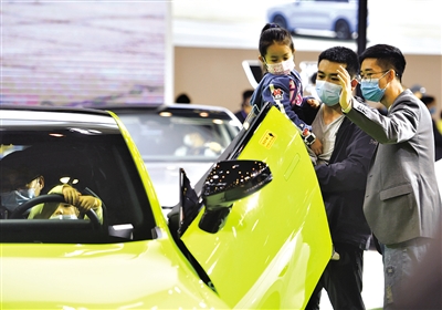 多条技术线路“百花齐放” 新能源概念成中国汽车品牌“新力量”